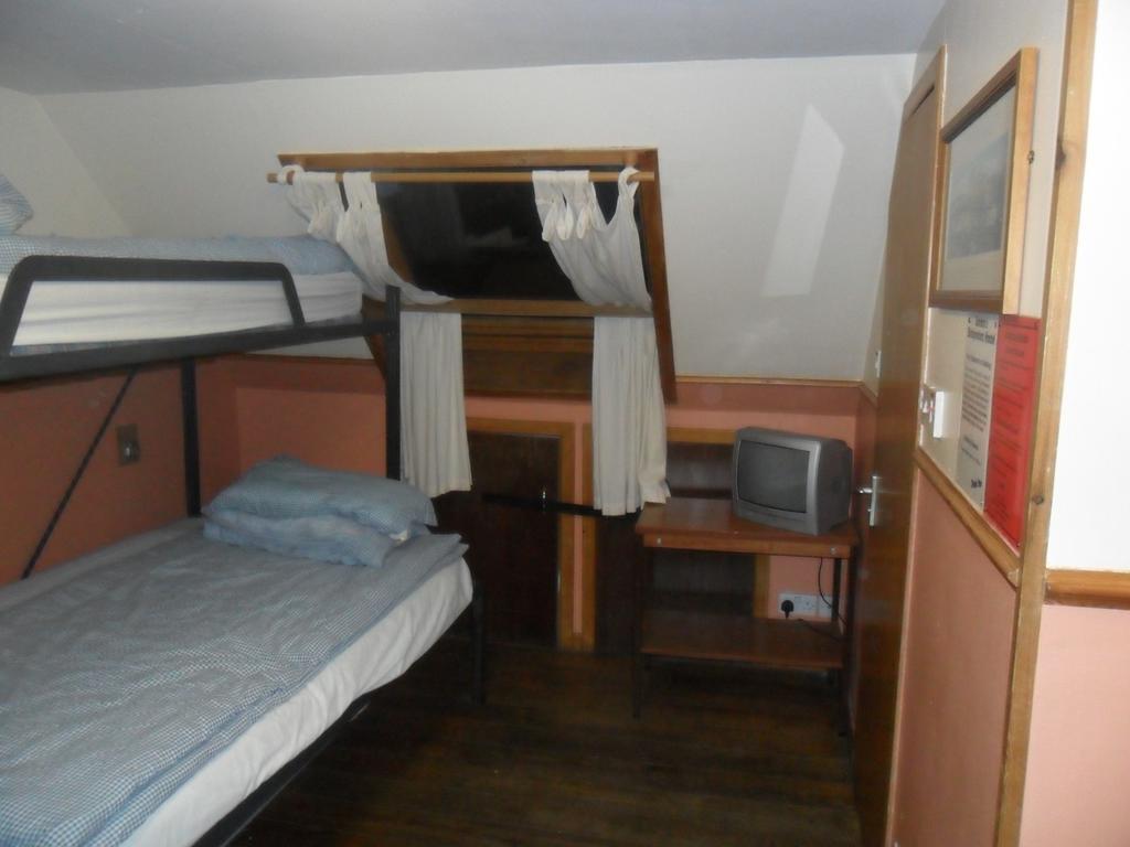 Sandras Backpackers Thurso Værelse billede